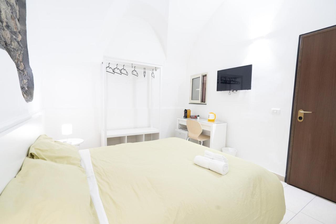 Be Happy Rooms Catania Exterior photo